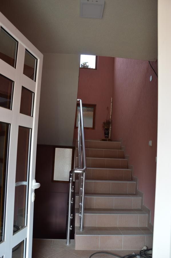 Poseidon Apartment Ni Dış mekan fotoğraf