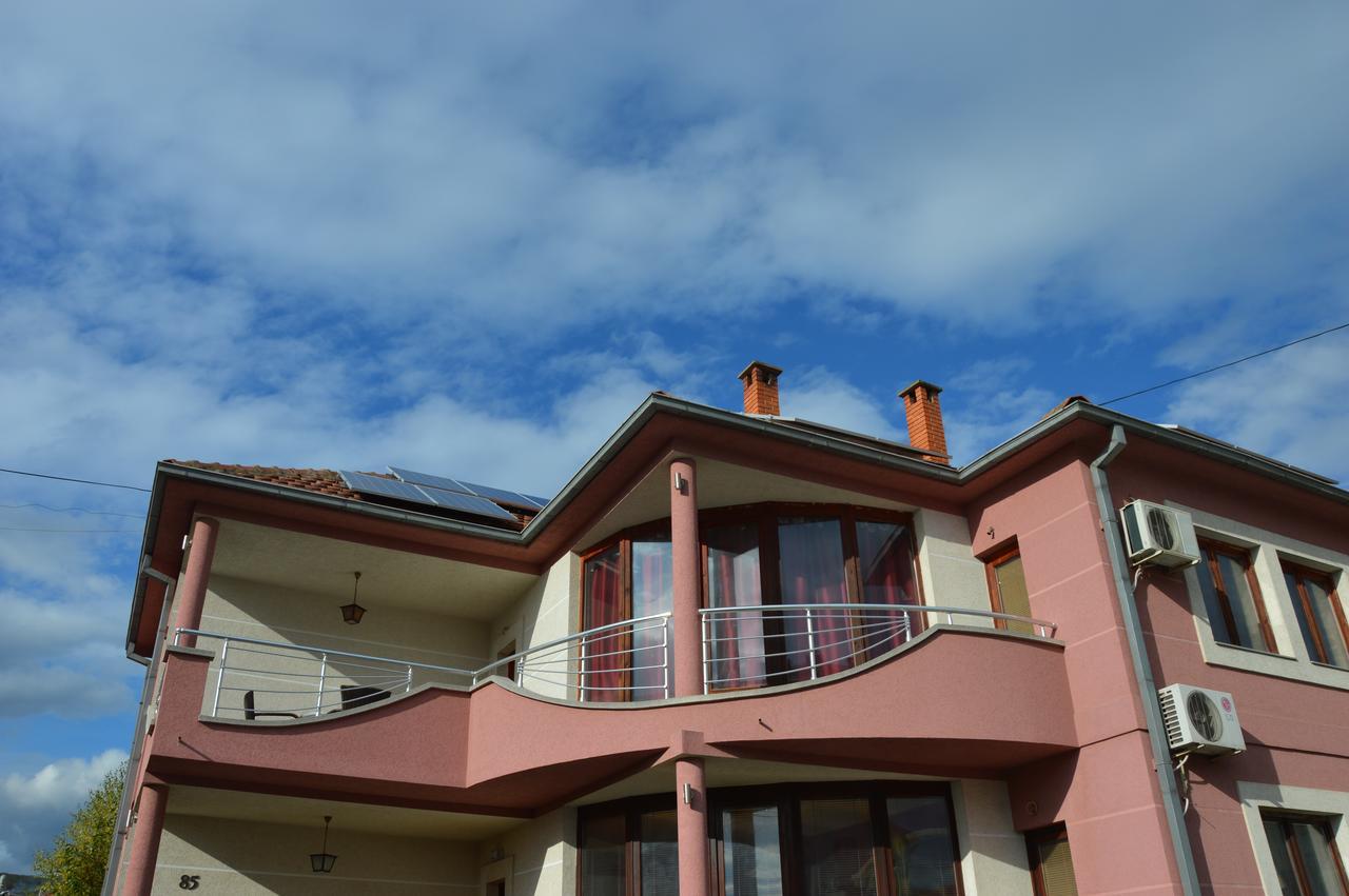 Poseidon Apartment Ni Dış mekan fotoğraf