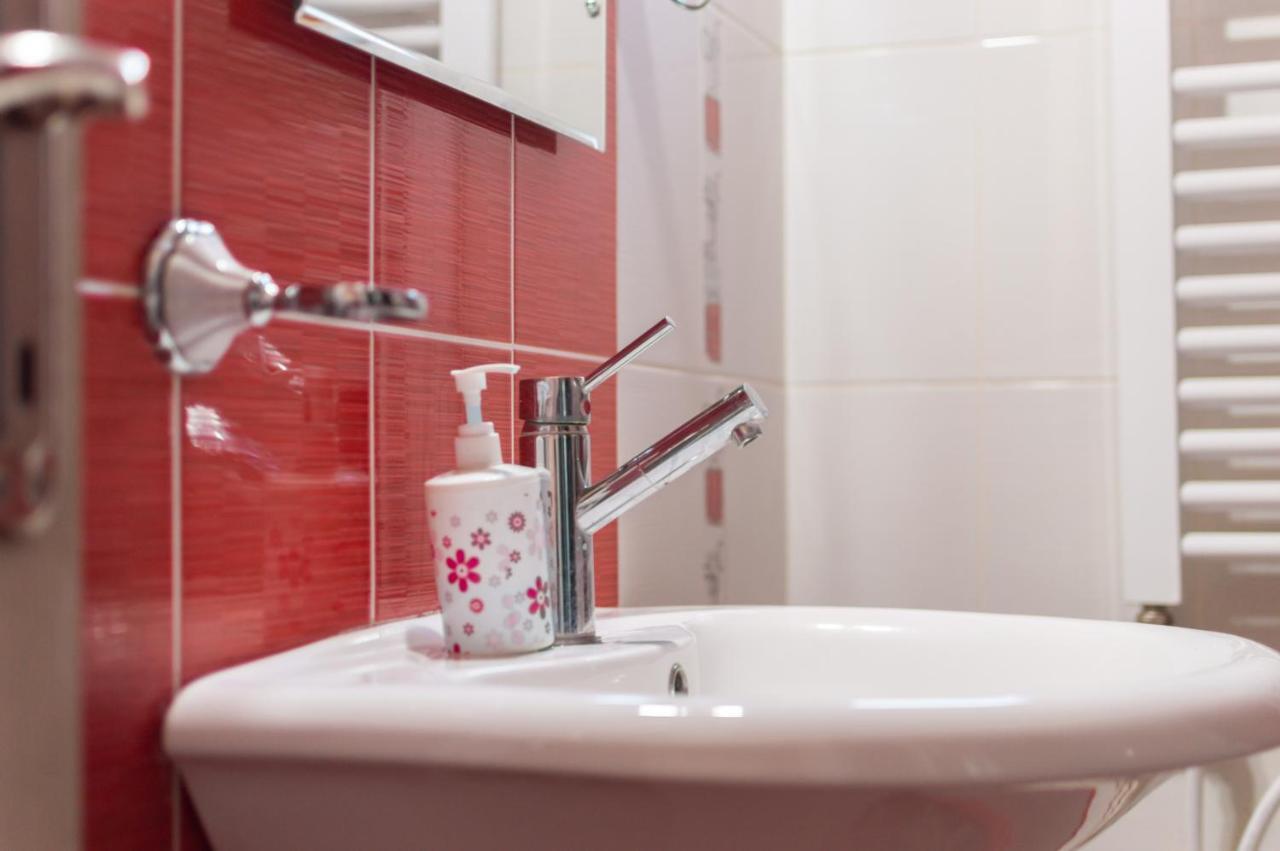 Poseidon Apartment Ni Dış mekan fotoğraf